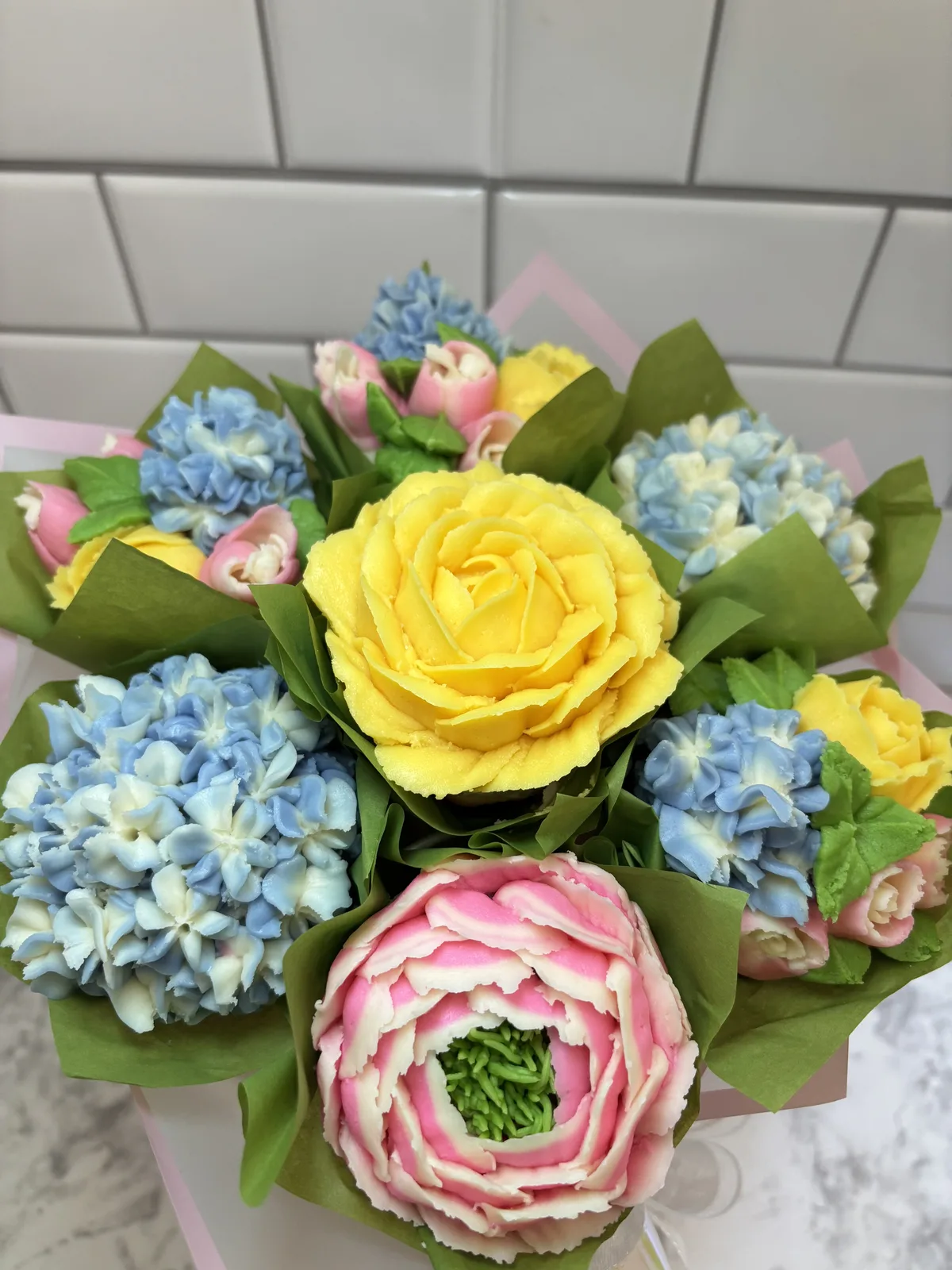 I Am Cookie & Sugar Co. blooming cupcake gallery photo