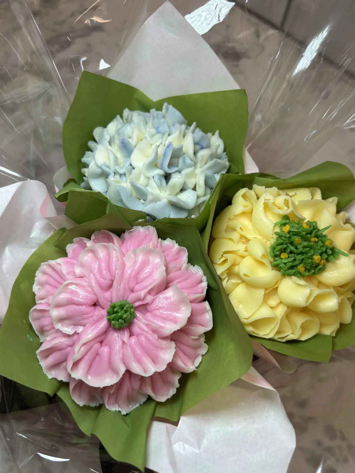I Am Cookie & Sugar Co. blooming cupcake gallery photo
