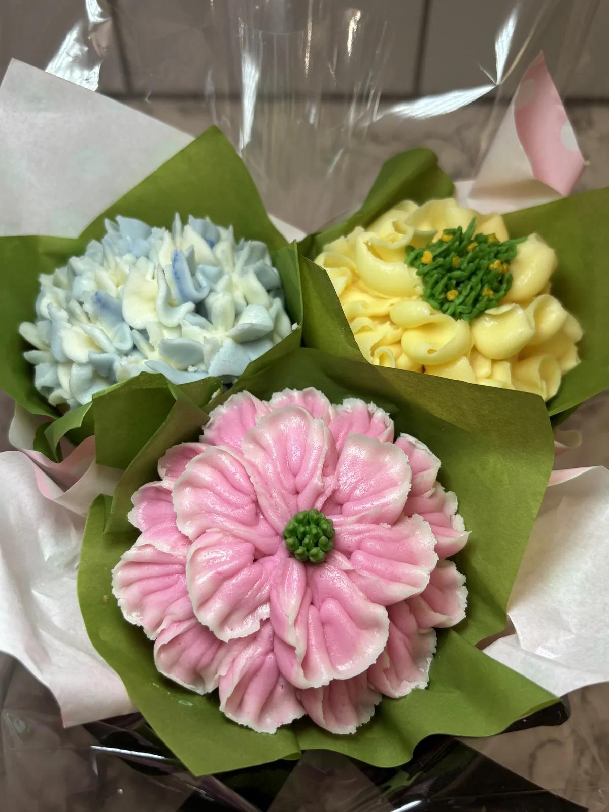 I Am Cookie & Sugar Co. blooming cupcake gallery photo